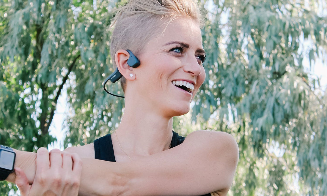 Q&A with Shokz Athlete Kim White (@kimcankickit)