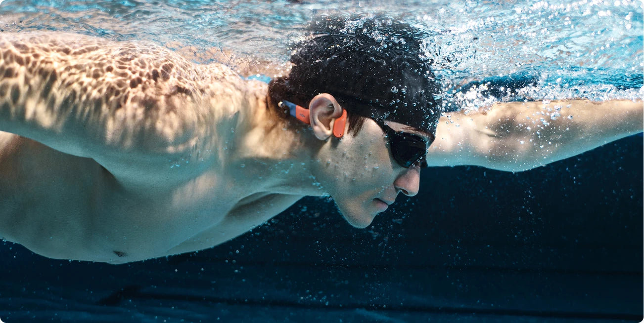 Built to stay under — up to 2 m deep